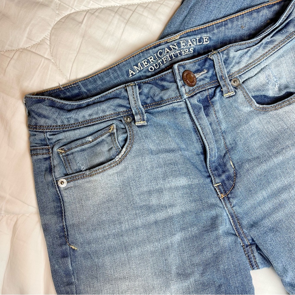 AEO Super Skinny Mid-Rise • 6Long